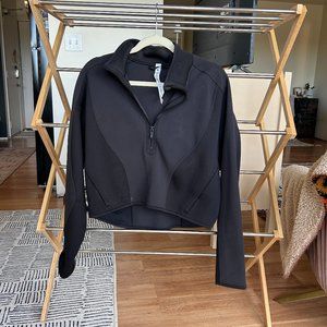 Lululemon Cropped Black Pullover